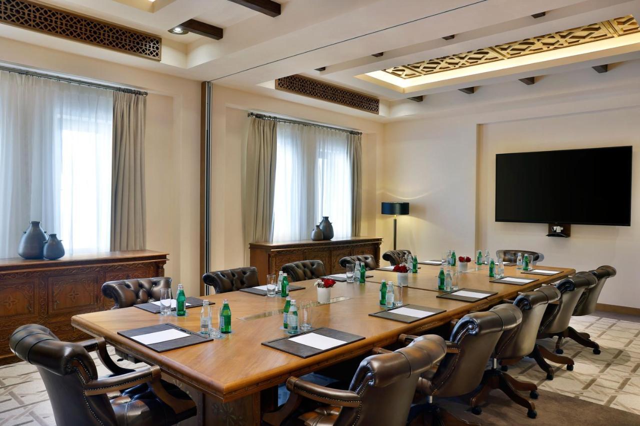 Al Wathba, A Luxury Collection Desert Resort & Spa, アブダビ エクステリア 写真