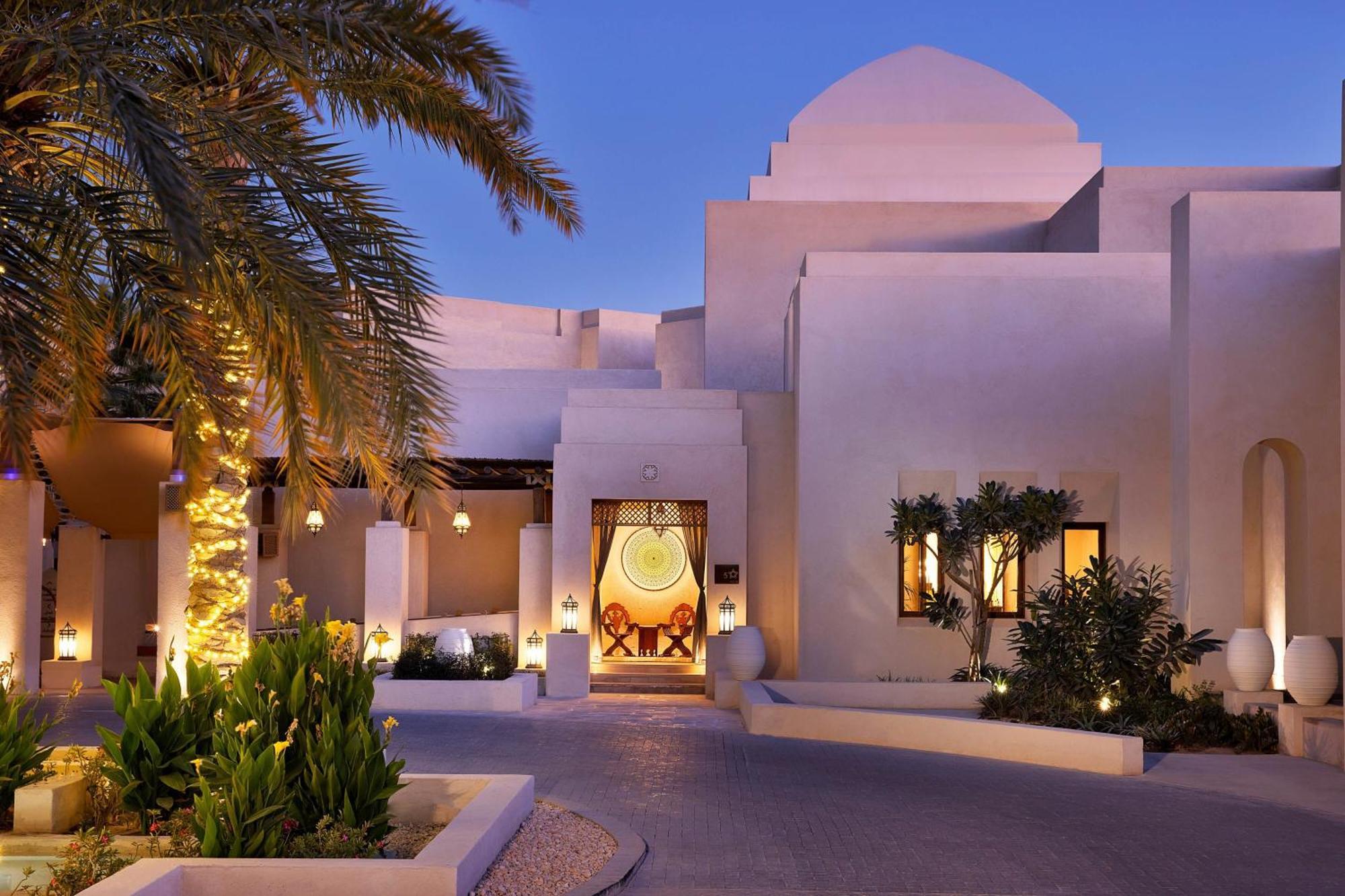 Al Wathba, A Luxury Collection Desert Resort & Spa, アブダビ エクステリア 写真