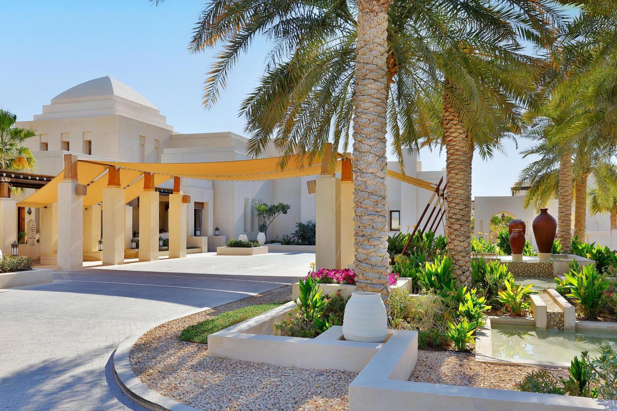 Al Wathba, A Luxury Collection Desert Resort & Spa, アブダビ エクステリア 写真
