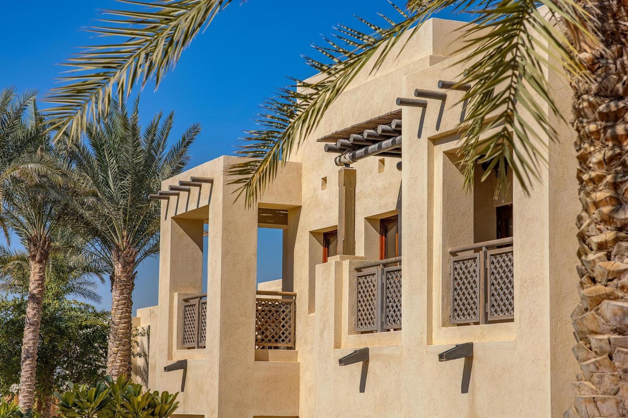 Al Wathba, A Luxury Collection Desert Resort & Spa, アブダビ エクステリア 写真